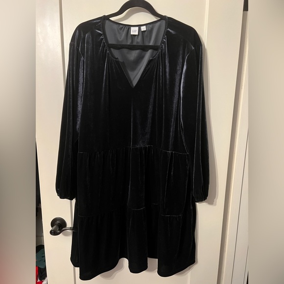 GAP Velvet dress absolutely beautiful - Picture 1 of 2